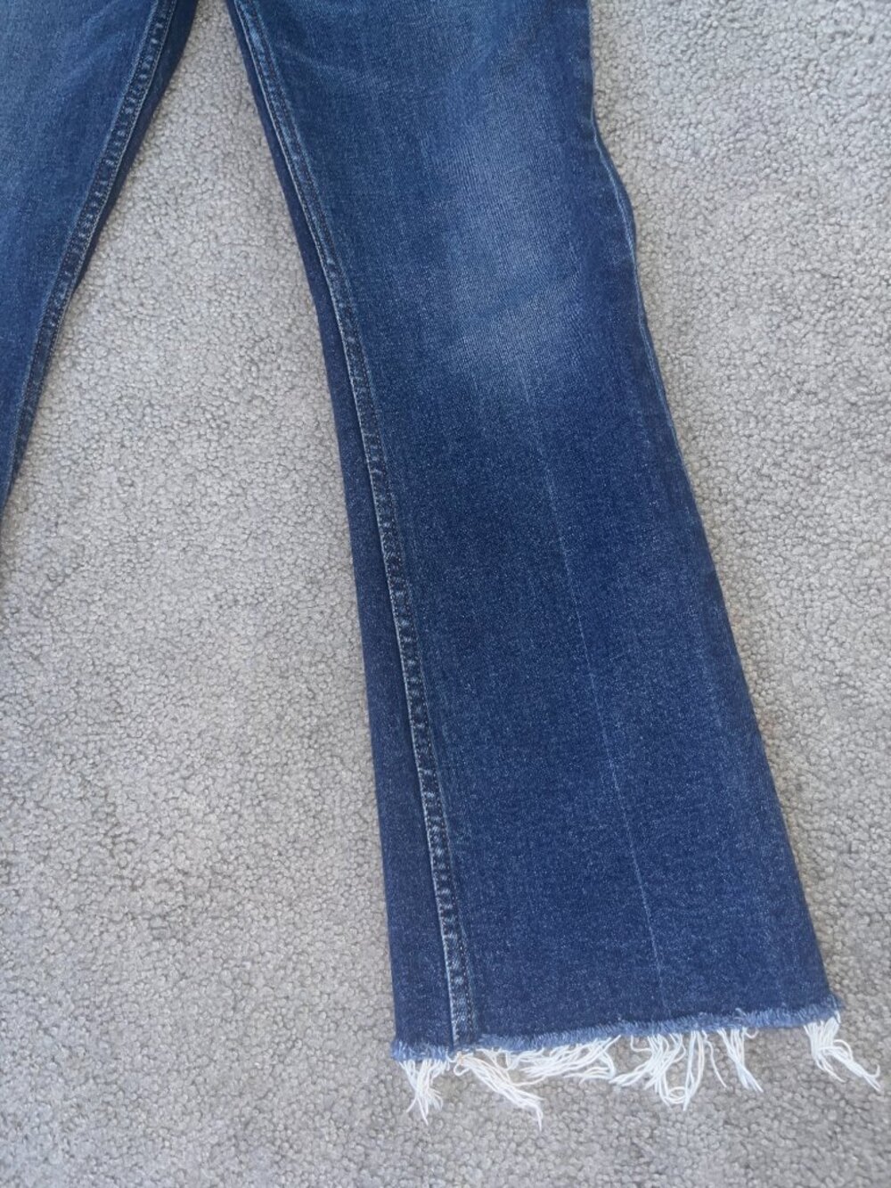 NOEND NO END Denim Farrah Mid Rise Kick Flare Raw Hem Cropped Jeans  -EUC - 28 - Picture 5 of 15